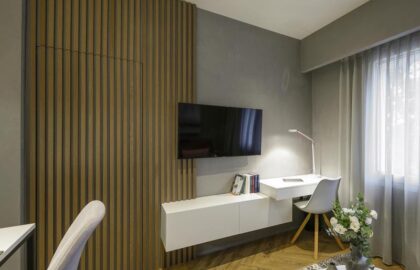 Euphoria (34) Euphoria (34)