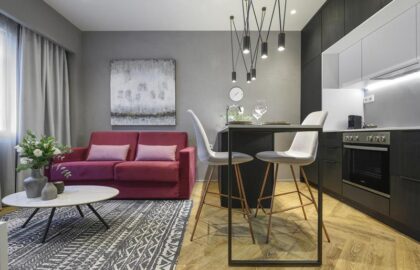 Euphoria (57) Euphoria (57)